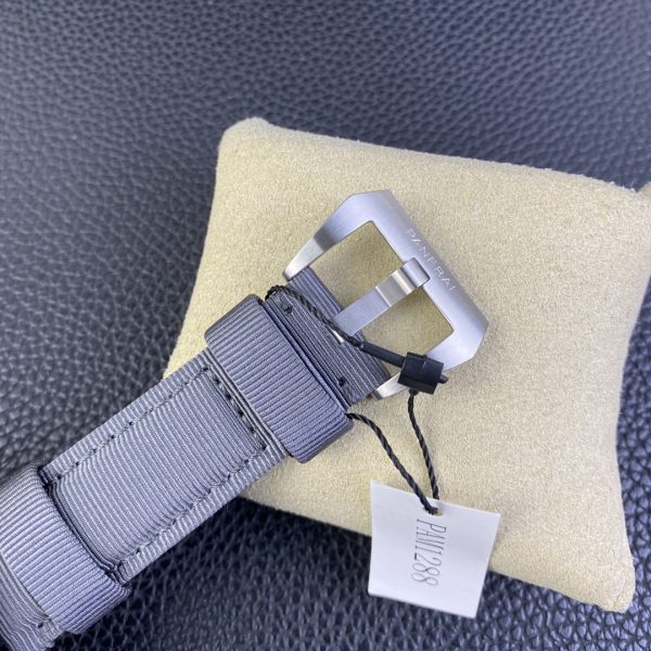 VS Factory Panerai Submersible QuarantaQuattro 44mm Grigio Roccia (PAM01288) — detail view 8