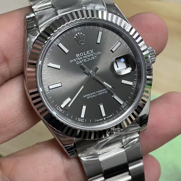 VS Factory Rolex Datejust 41mm Sunburst Slate Grey Dial Fluted Bezel Oyster Bracelet (126334) — detail view 5