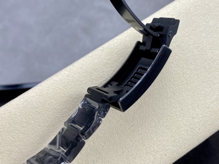 VS Factory Rolex Submariner Date “DiW Stealth Black” PVD & Carbon Bezel — detail view 9
