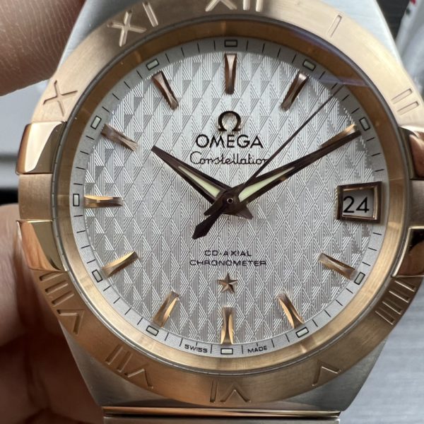 VS Factory Omega Constellation Co-Axial 38mm Two-Tone Sedna Gold (123.20.38.21.02.007) — detail view 2