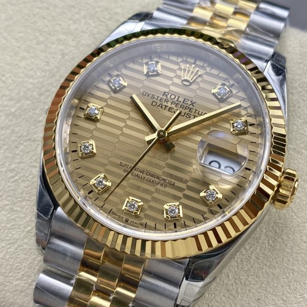 VS Factory Rolex Datejust 36 Two-Tone Yellow Gold Golden Fluted Motif Diamond Dial (126233) — detail view 2