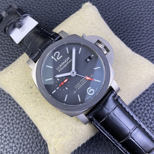 VS Factory Panerai Luminor Luna Rossa GMT 44mm PAM01036 – DDP.9010/GMT — detail view 2