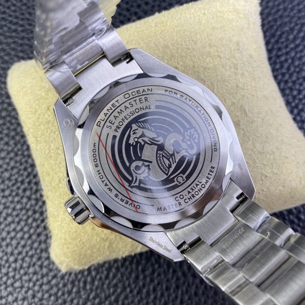 VS Factory Omega Seamaster Ultra Deep 45.5mm Orange Bezel Grey Dial (215.30.46.21.06.001) — detail view 2