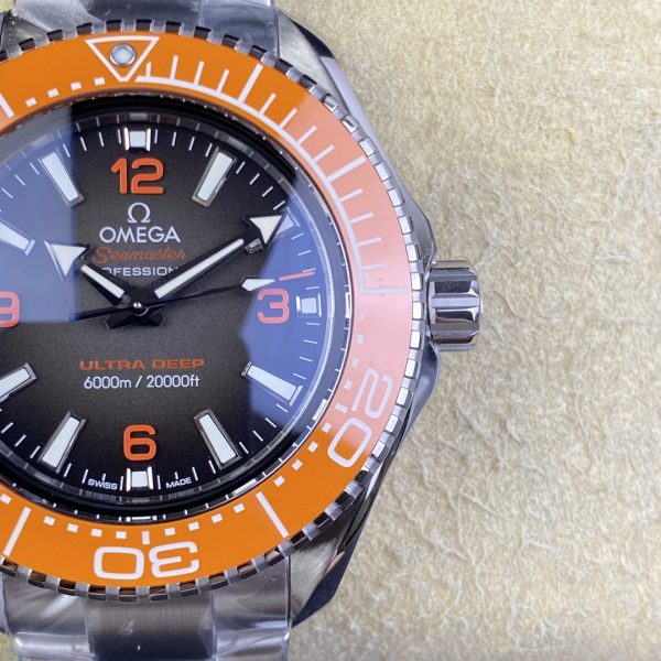 VS Factory Omega Seamaster Ultra Deep 45.5mm Orange Bezel Grey Dial (215.30.46.21.06.001) — detail view 9