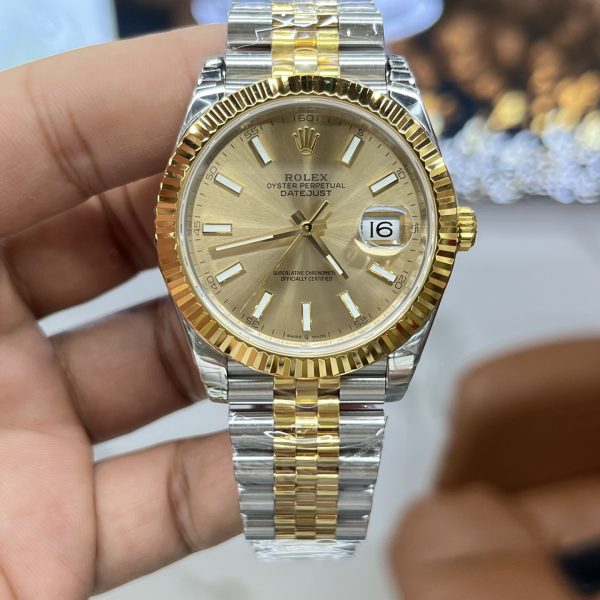 VS Factory Rolex Datejust 41mm Two-Tone Yellow Gold Champagne Dial Fluted Bezel Jubilee Bracelet (126333) — front product view