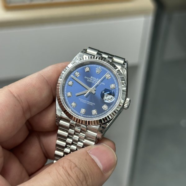 VS Factory Rolex Datejust 36mm Sunburst Blue Diamond Dial Jubilee Bracelet (126234) — detail view 5