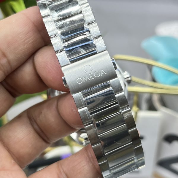 VS Factory Omega Seamaster Aqua Terra 150M 41mm Green Dial (220.10.41.21.10.001) — detail view 8
