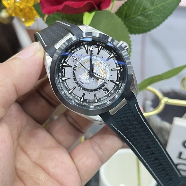 VS Factory Omega Seamaster Aqua Terra 150M Worldtimer 43mm Titanium Grey/Black Dial Ceramic Bezel… — detail view 4