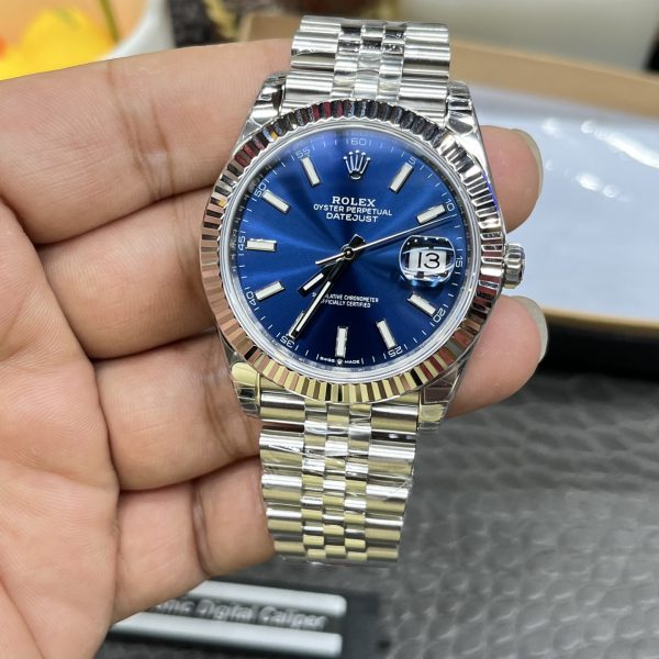 VS Factory Rolex Datejust 41mm Blue Sunburst Dial Fluted Bezel Jubilee Bracelet (126334) — detail view 5