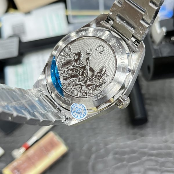 VS Factory Omega Seamaster Aqua Terra 150M 41mm “Summer Blue” 75th Anniversary (220.10.41.21.03.005) — detail view 9