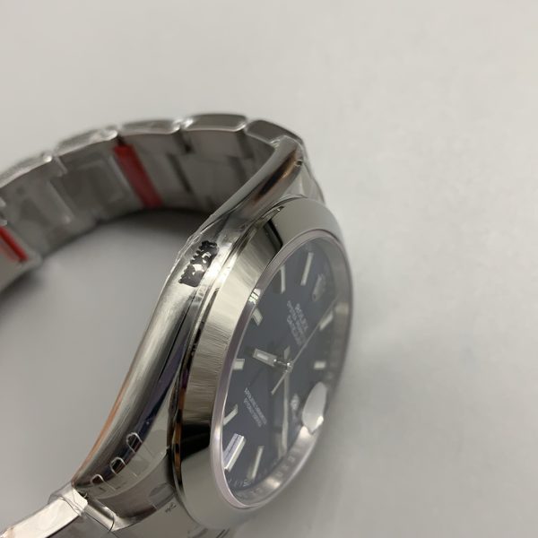 VS Factory Rolex Datejust 41mm Blue Sunburst Dial Smooth Bezel Oyster Bracelet (126300) — detail view 5