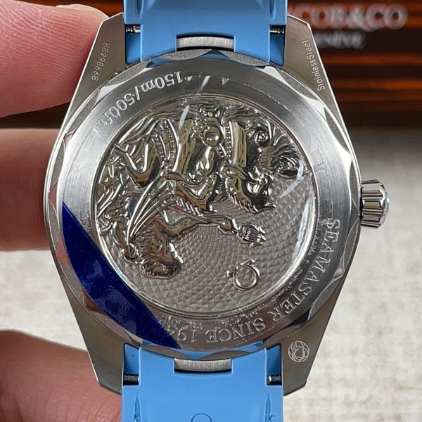 VS Factory Omega Seamaster Aqua Terra 150M 41mm Summer Blue Teak Dial Smooth Bezel Light Blue Rubber… — detail view 6