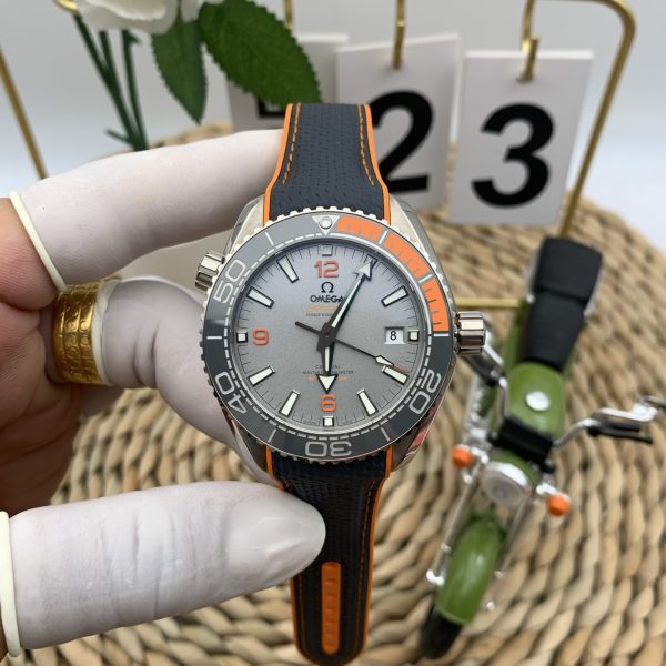 VS Factory Omega Seamaster Planet Ocean 600M 43.5mm Titanium Grey Dial Orange Bezel (215.92.44.21.99.001) — front product view