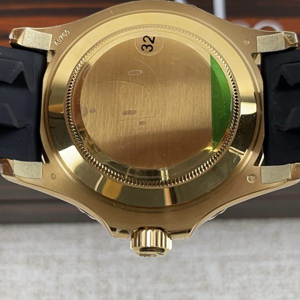 VS Factory Rolex Yacht-Master 42mm Yellow Gold Black Dial Ceramic Bezel Oysterflex Strap (226658) — detail view 4