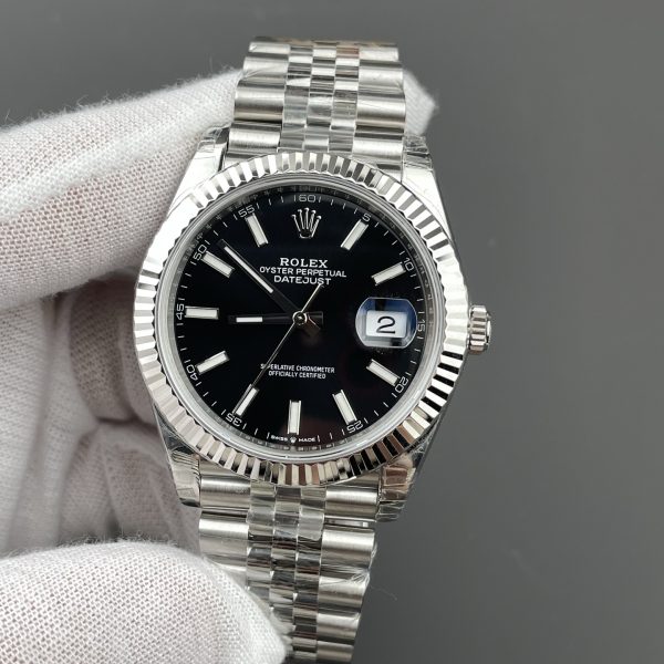VS Factory Rolex Datejust 41mm Deep Black Dial Fluted Bezel Jubilee Bracelet (126334) — detail view 2