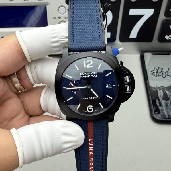 VS Factory Panerai Luminor Quaranta Luna Rossa 40mm PAM01408 — front product view