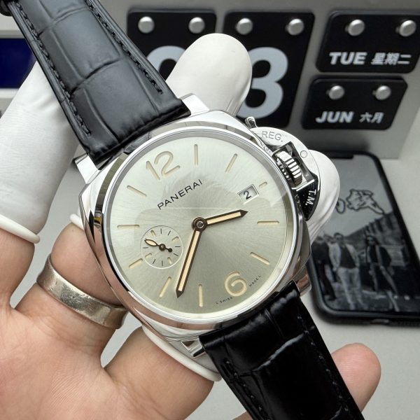 VS Factory Panerai Luminor Due 42mm Ivory Dial Black Leather Strap Smooth Bezel (PAM01249) — detail view 2