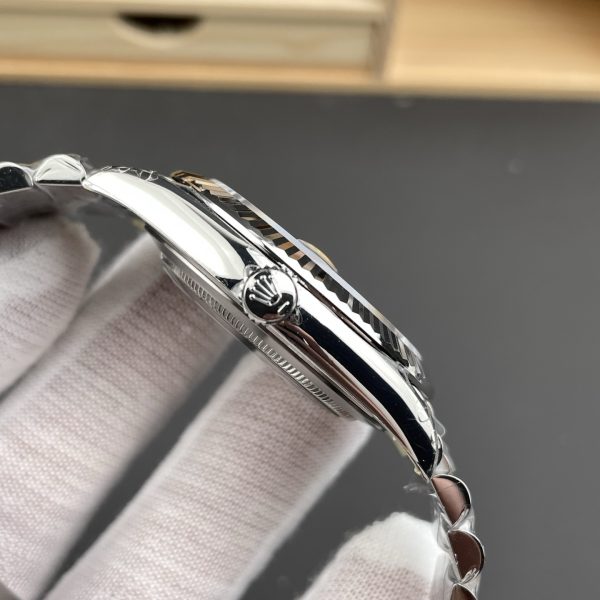 VS Factory Rolex Datejust 41mm Slate Grey”Wimbledon” Dial Fluted Bezel Jubilee Bracelet (126334) — detail view 5