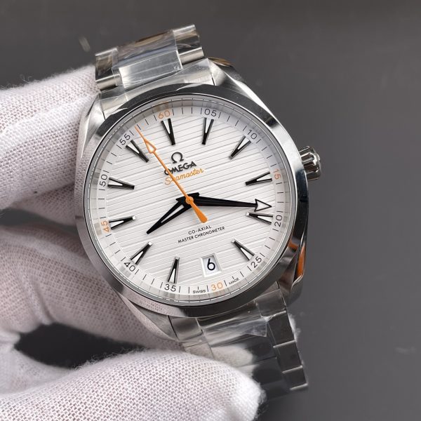 VS Factory Omega Seamaster Aqua Terra 150M 41mm White Dial Orange Accents (220.10.41.21.02.001) — detail view 3
