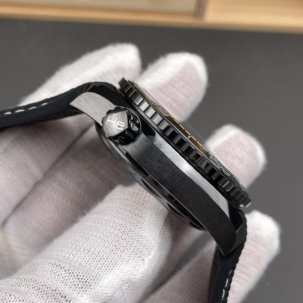 VS Factory Omega Seamaster Planet Ocean 600M GMT 45.5mm “Deep Black” (215.92.46.22.01.001) — detail view 8