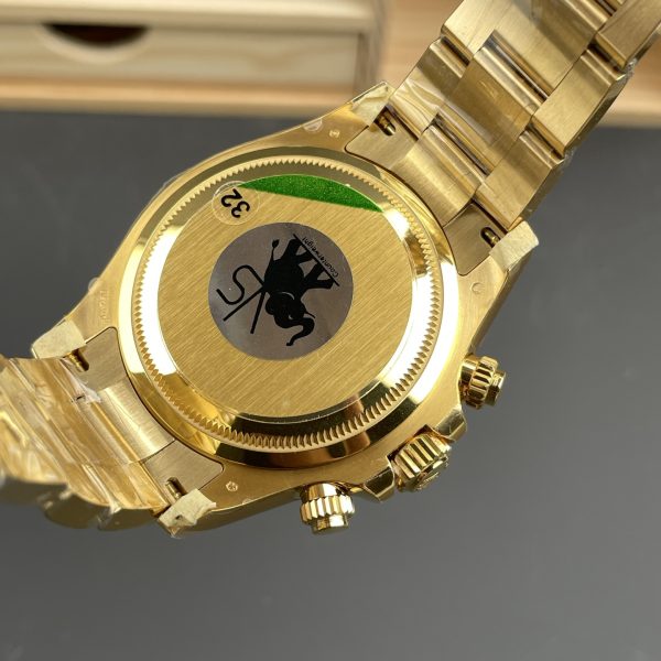 VS Factory Rolex Cosmograph Daytona 40mm Champagne Dial Yellow Gold (126508) — detail view 5