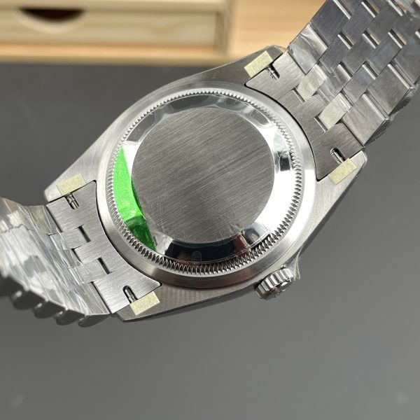 VS Factory Rolex Datejust 36mm “Wimbledon” Dial Jubilee Bracelet (126234) — detail view 8