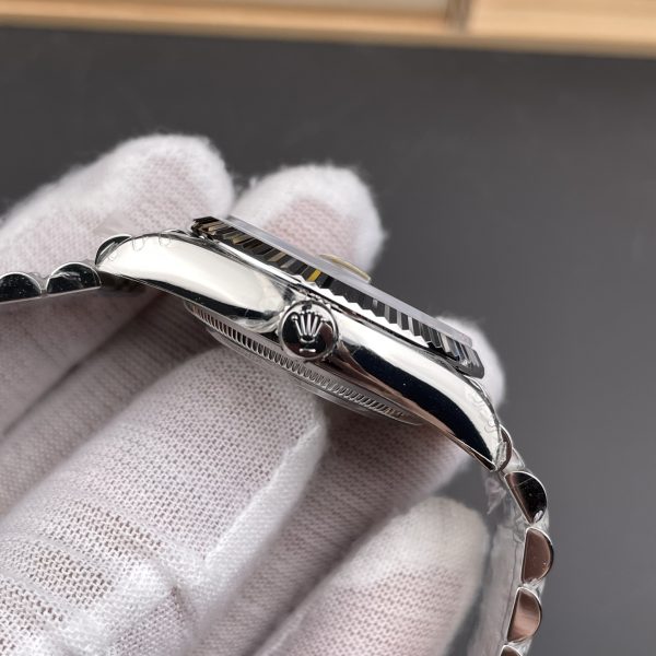 VS Factory Rolex Datejust 36mm “Wimbledon” Dial Jubilee Bracelet (126234) — detail view 4
