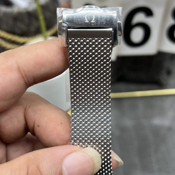 VS Factory Omega Seamaster Diver 300M 42mm James Bond 60th Anniversary Mesh Bracelet… — detail view 9