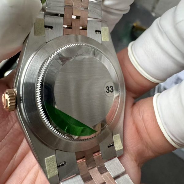 VS Factory Rolex Datejust 41mm Two-Tone Rose Gold Slate Grey”Wimbledon” Dial Smooth Bezel Jubilee… — detail view 8