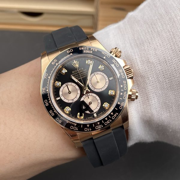 VS Factory Rolex Cosmograph Daytona “Black Diamond” Everose Gold Rubeer Strap (126515LN) — detail view 3