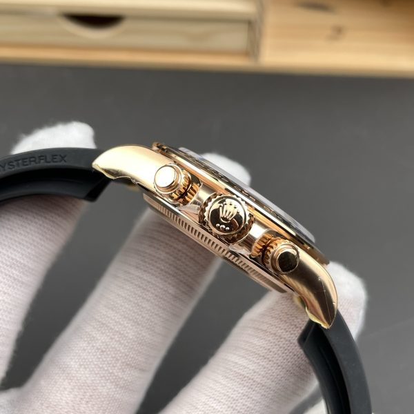 VS Factory Rolex Cosmograph Daytona “Black Diamond” Everose Gold Rubeer Strap (126515LN) — detail view 9