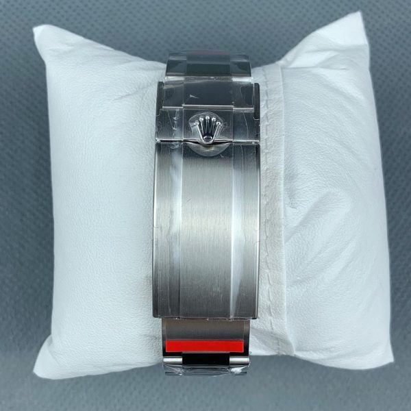 VS Factory Rolex Sea-Dweller 43mm “Single Red” Black Dial Ceramic Bezel Oyster Bracelet (126600) — detail view 8