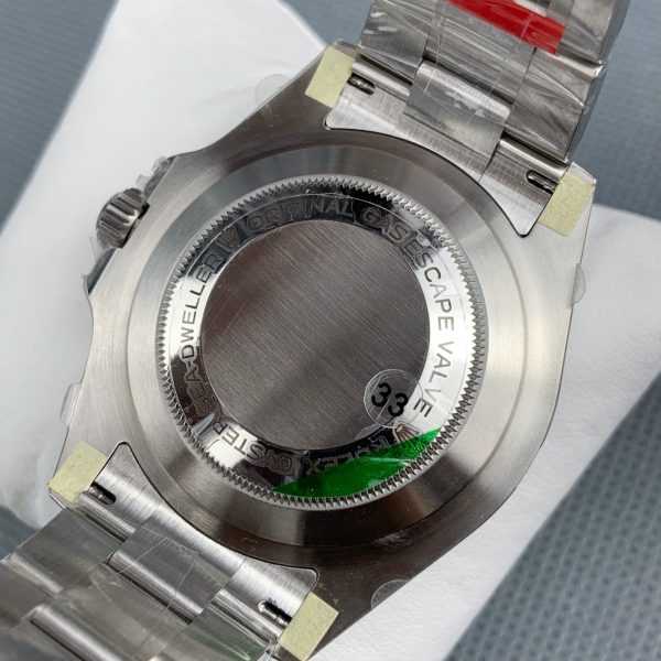 VS Factory Rolex Sea-Dweller 43mm “Single Red” Black Dial Ceramic Bezel Oyster Bracelet (126600) — detail view 7