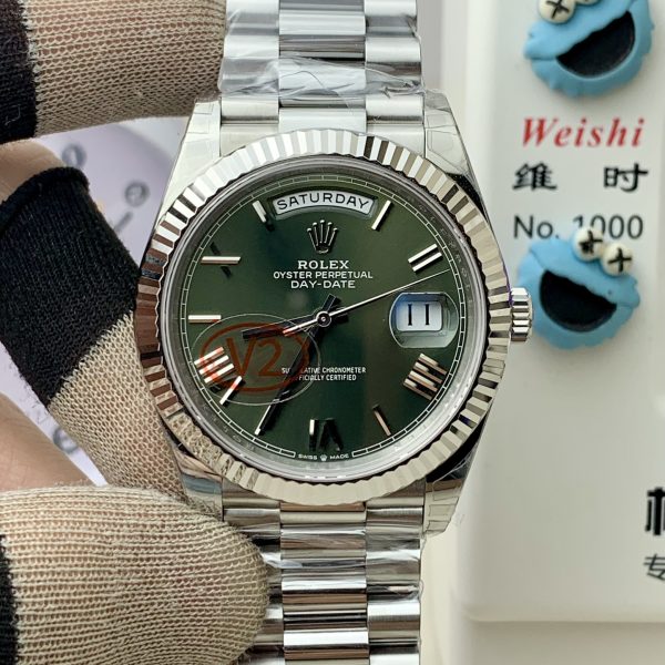 VS Factory (V2) Rolex Day-Date 40mm White Gold Olive Green Sunburst Roman Dial Fluted Bezel President… — front product view