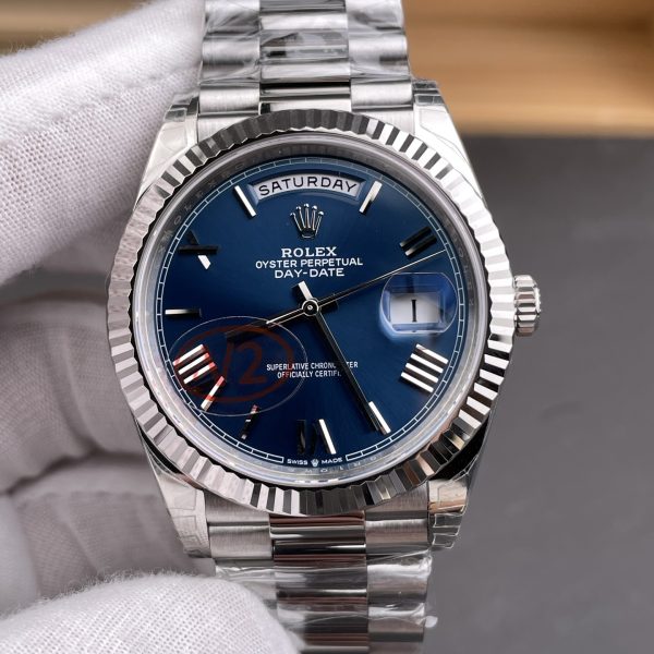 VS Factory (V2) Rolex Day-Date 40mm Blue Sunburst Roman Dial Fluted Bezel President Bracelet (228239) — detail view 2