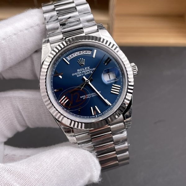 VS Factory (V2) Rolex Day-Date 40mm Blue Sunburst Roman Dial Fluted Bezel President Bracelet (228239) — detail view 3