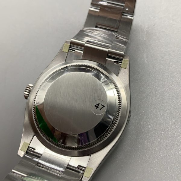 VS Factory Rolex Oyster Perpetual 36mm “Candy Pink”Dial Smooth Bezel Oyster Bracelet (126000) — detail view 6