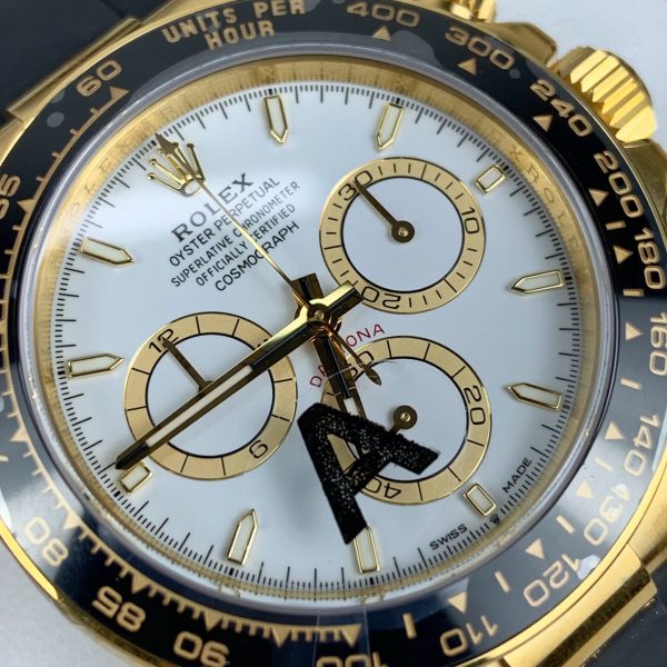 VS Factory Rolex Cosmograph Daytona Yellow Gold White Dial Rubber Strap (126518LN) — detail view 7