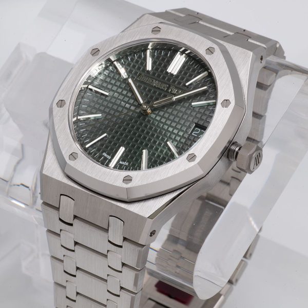 VS Factory Audemars Piguet Royal Oak 41mm Khaki Green Dial (15510ST) — detail view 2