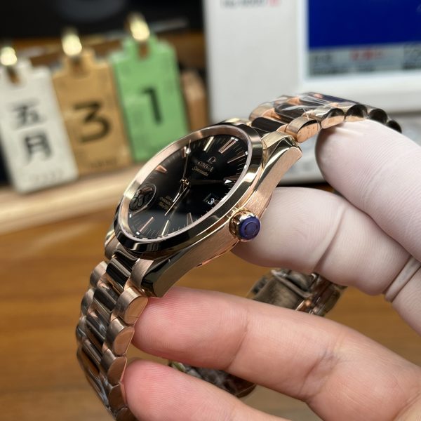 VS Factory Omega Seamaster Aqua Terra 150M 41.5mm Full Red Gold Grey Dial (231.50.42.21.06.002) — detail view 2