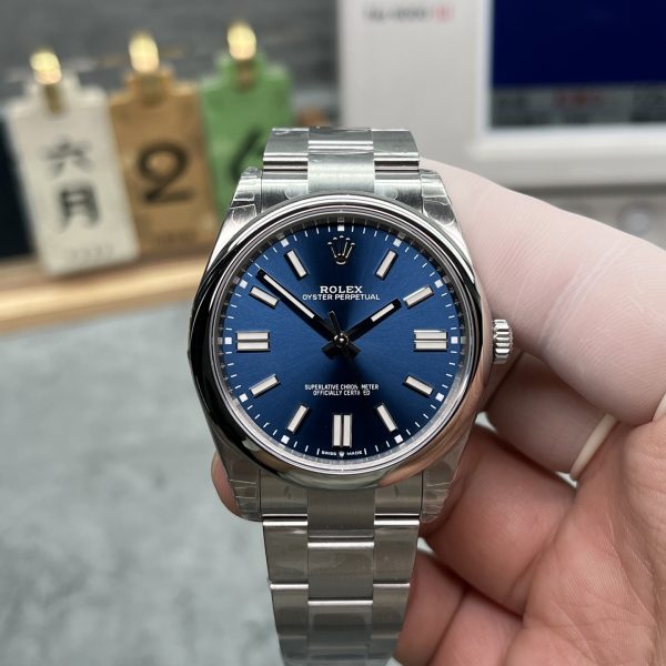 VS Factory Rolex Oyster Perpetual 41mm Bright Blue Dial (124300) — front product view