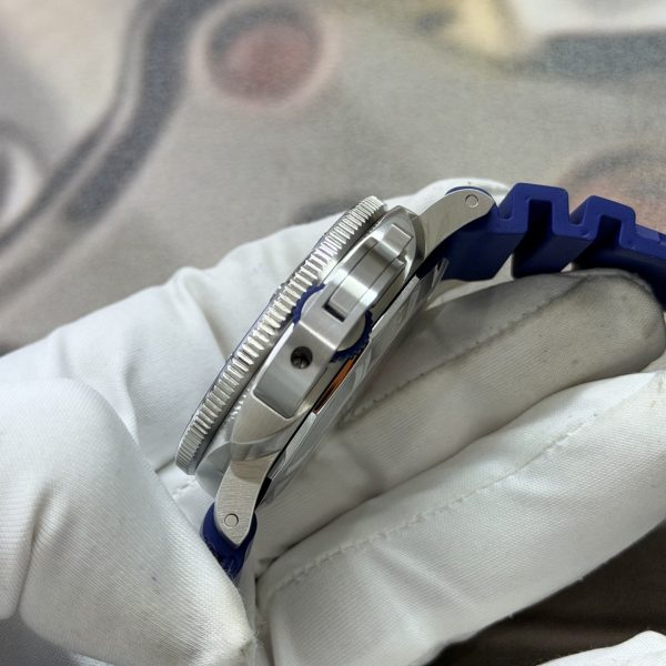 VS Factory Panerai Submersible 44mm Blue Ceramic (PAM01676) – Dandong — detail view 7