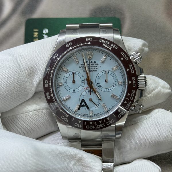 VS Factory Rolex Cosmograph Daytona 40mm Platinum Ice Blue Baguette Diamond Dial (116506) — detail view 1