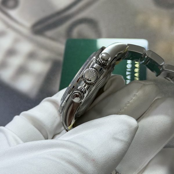 VS Factory Rolex Cosmograph Daytona 40mm Black Diamond Dial (126509) — detail view 7