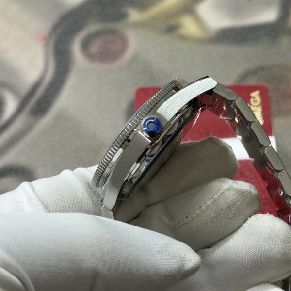 VS Factory Omega Seamaster 300 41mm Heritage Blue Dial (234.30.41.21.03.001) — detail view 4