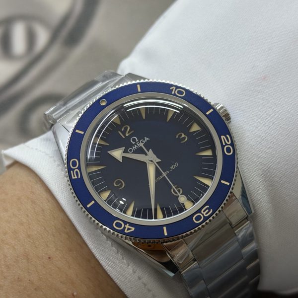 VS Factory Omega Seamaster 300 41mm Heritage Blue Dial (234.30.41.21.03.001) — detail view 9
