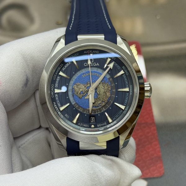 VS Factory Omega Seamaster Aqua Terra 150M Worldtimer 43mm Blue Dial (220.12.43.22.03.001) — detail view 1