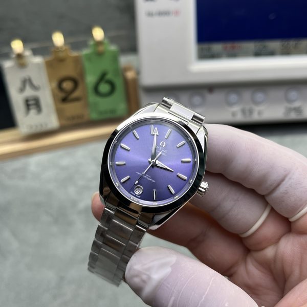 VS Factory Omega Seamaster Aqua Terra 150M 34mm Purple Dial (220.10.34.20.10.002) — detail view 2