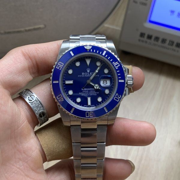VS Factory Rolex Submariner Date “Smurf” Blue 40mm (116619LB) — front product view