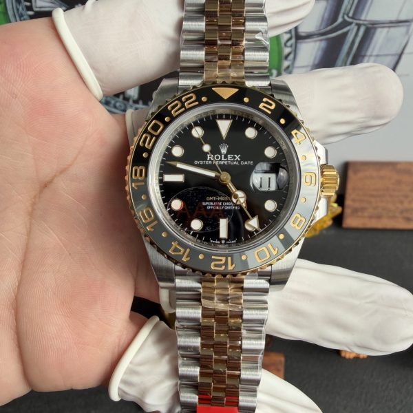 VS Factory Rolex GMT-Master II Two-Tone Yellow Gold Black/Grey Ceramic Bezel Jubilee Bracelet… — detail view 2